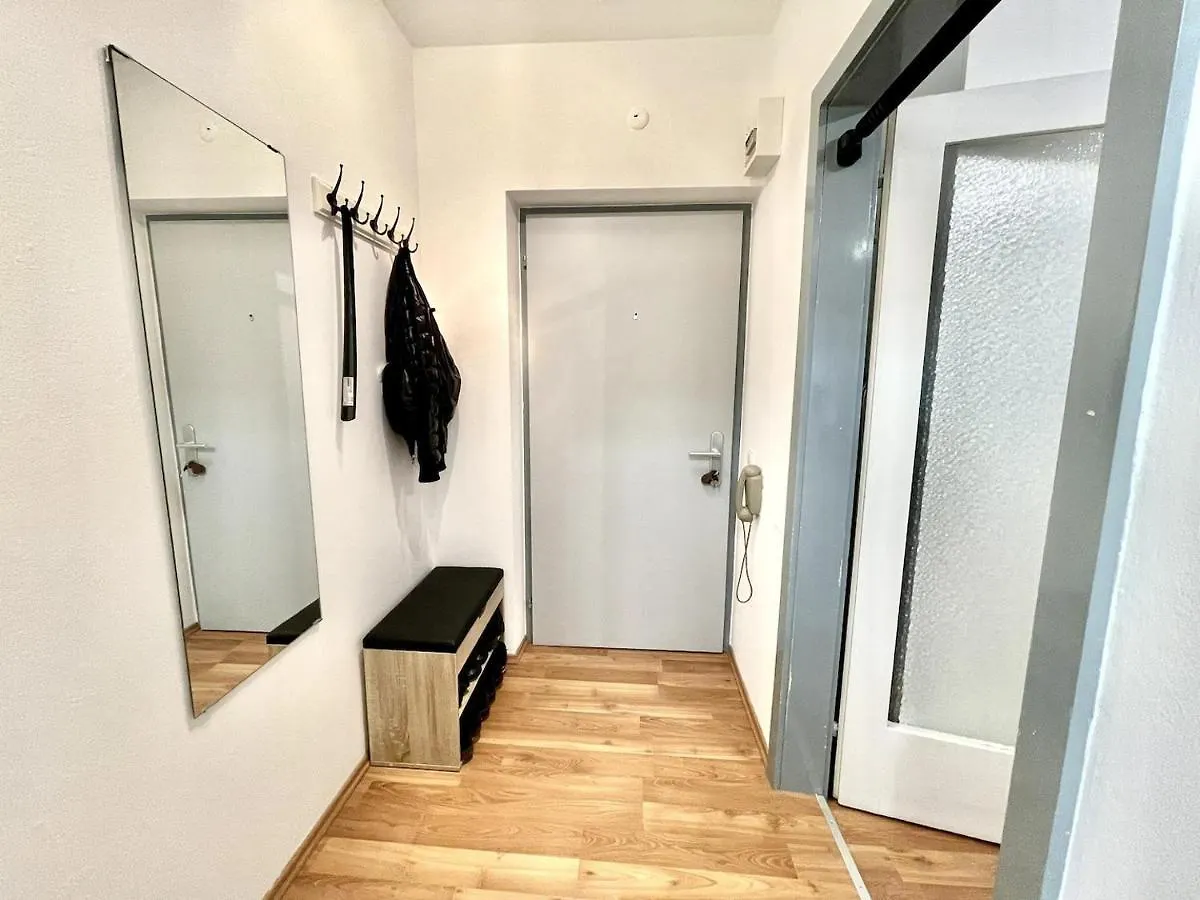Free Parking - Quiet Apartment With Wi-Fi And Kitchen Innsbruck Austria